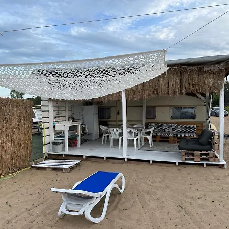 Hub Caravans Gradina * Tchernomorets